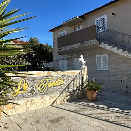Hébergement de vacances Lafamilia